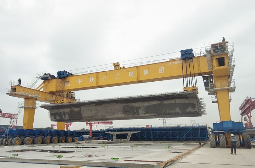 ME250+250T高鐵提梁機(jī)租賃廠家告訴你，這樣做可避開裝卸時(shí)的麻煩